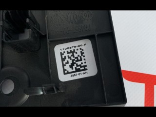 Накладка ниши для ног, ориг. номер 1100579-00-F, Tesla Model 3 2017-2021