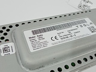 Радио FM/HD/XM, ориг. номер 1079749-00-D, Tesla Model 3 2017-2021