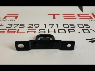 Петля фиксации сидений 2-го ряда, ориг. номер 1101865-00-A, Tesla Model 3 2017-2021