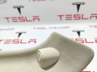 Накладка декоративная стойки A (магнит), ориг. номер 1050294-73-H, Tesla Model X 2015-2021