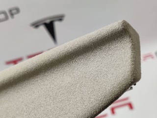 Накладка декоративная стойки A (магнит), ориг. номер 1050286-73-H, Tesla Model X 2015-2021