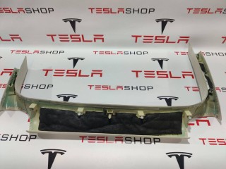 Накладка стекла, подъемной задней двери, ориг. номер 1052333-07-I, Tesla Model X 2015-2021