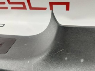 Накладка дверного порога, ориг. номер 1105145-00-B, Tesla Model X 2015-2021