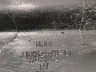 Накладка декоративная основания сидений 1-го ряда, ориг. номер 1100674-00-D, Tesla Model X 2015-2021