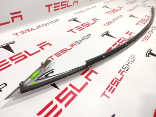 Молдинг кузова боковой, ориг. номер 1032123-50-F, Tesla Model X 2015-2021