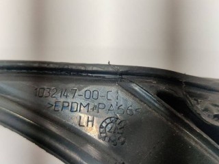 Уплотнитель проема дверного, ориг. номер 1032147-00-C, Tesla Model X 2015-2021