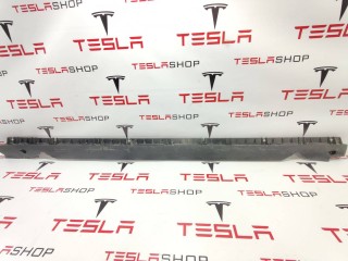 Накладка порога рокерной панели, ориг. номер 1497650-00-B, 1497745-00-C, Tesla Model Y 2020-2026