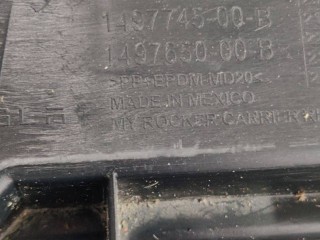 Накладка порога рокерной панели, ориг. номер 1497650-00-B, 1497745-00-C, Tesla Model Y 2020-2026