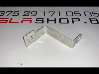 Кронштейн крепления контакта минус, ориг. номер 1078345-00-A, Tesla Model 3 2017-2021