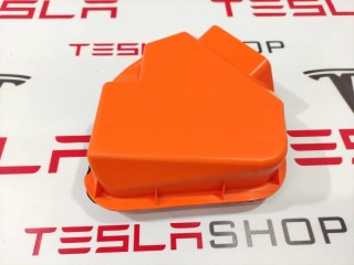 Крышка порта зарядки внутренняя, ориг. номер 1479255-00-B, Tesla Model 3 2017-2021