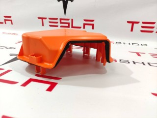 Крышка порта зарядки внутренняя, ориг. номер 1479255-00-B, Tesla Model 3 2017-2021