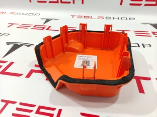 Крышка порта зарядки внутренняя, ориг. номер 1479255-00-B, Tesla Model 3 2017-2021