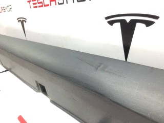 Накладка порога рокерной панели, ориг. номер 1035096-00-D, 1034218-00-B, Tesla Model X 2015-2021