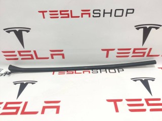 Короб проводки камеры TRIPLE, ориг. номер 1079608-00-A, Tesla Model X 2015-2021
