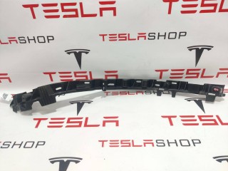 Кронштейн накладки, стойки C, ориг. номер 1079765-00-C, 1079765-00-B, Tesla Model X 2015-2021