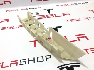 Кронштейн внешний сидений 2-го ряда, ориг. номер 1089759-00-B, Tesla Model X 2015-2021