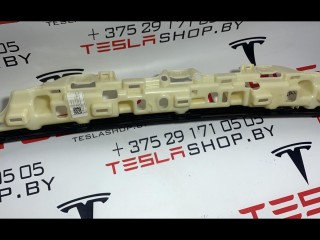 Накладка подъемной задней двери, ориг. номер 1055049-06-E, 1055049-07-E, Tesla Model X 2015-2021