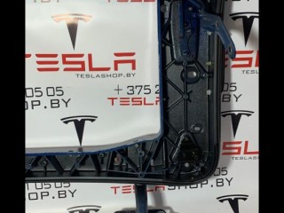 Панель двери, ориг. номер 1037844-00-M, 1028768-00-L, Tesla Model X 2015-2021