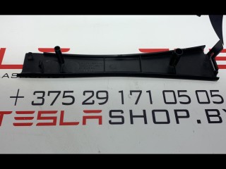 Накладка стойки А, (средняя высота), ориг. номер 1007711-00-D, Tesla Model S 2012-2016