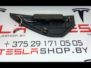 Накладка боковая торпеды, ориг. номер 1002325-00-A, Tesla Model S 2012-2016
