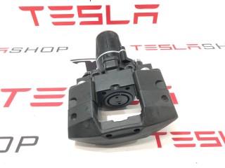 Суппорт стояночного тормоза, ориг. номер 1021252-00-F, Tesla Model S 2016-2021