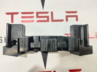 Кронштейн напольный 2-го ряда сидений, ориг. номер 1059716-00-D, Tesla Model X 2015-2021