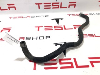 Шланги охлаждающей жидкости, ориг. номер 1065812-00-B, Tesla Model X 2015-2021