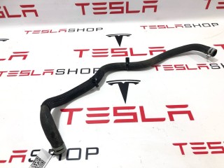 Шланги охлаждающей жидкости, ориг. номер 1065812-00-B, Tesla Model X 2015-2021