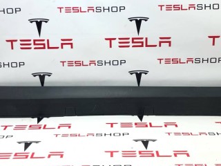 Накладка порога рокерной панели, ориг. номер 1034219-00-B, Tesla Model X 2015-2021
