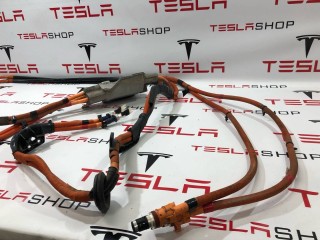 Сплиттер, ориг. номер 1063800-10-B, 1095000-10-E, 1054500-10-C, 1038772-10-F, Tesla Model X 2015-2021