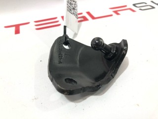прочая запчасть, ориг. номер 1046608-00-A, Tesla Model X 2015-2021