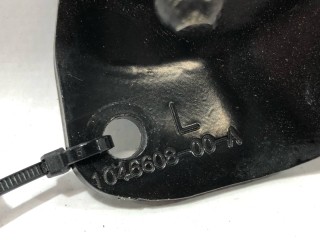 прочая запчасть, ориг. номер 1046608-00-A, Tesla Model X 2015-2021