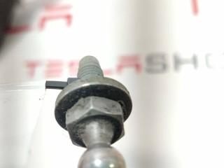 Кронштейн амортизатора капота (шаровый), ориг. номер 1047179-00-A, Tesla Model X 2015-2021