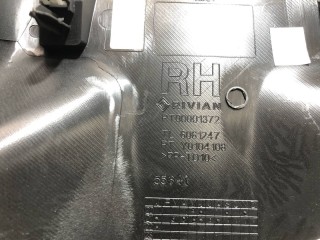 Накладка стойки B, внутренняя, ориг. номер PT00001372, Rivian R1T 2021-2024