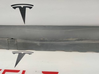 Накладка порога рокерной панели, ориг. номер 1089829-00-D, 1089831-00-D, Tesla Model 3 2017-2021