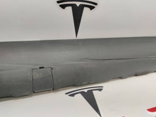 Накладка порога рокерной панели, ориг. номер 1089829-00-D, 1089831-00-D, Tesla Model 3 2017-2021