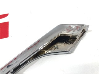 Накладка люверсы, ориг. номер 1049609-00-F, Tesla Model X 2015-2021