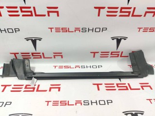 Уплотнитель стекла внутренний двери, ориг. номер 1090503-00-F, Tesla Model 3 2017-2021