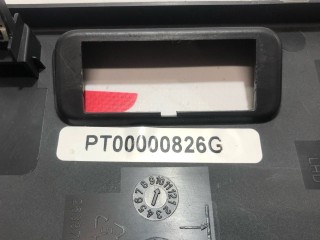 Накладка ниши для ног, ориг. номер PT00000821H, PT00000826, Rivian R1T 2021-2024