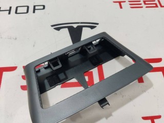 прочая запчасть, ориг. номер 110113600F, Tesla Model Y 2020-2026