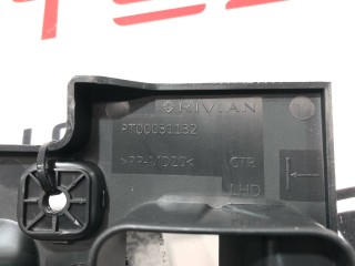 Накладка ниши для ног, ориг. номер PT00031132F, Rivian R1T 2021-2024