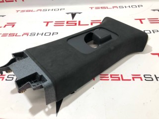 Накладка стойки B, внутренняя, ориг. номер PT00001370, PTY0104562, PTY0104563, Rivian R1T 2021-2024