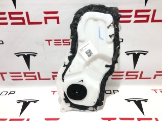 Накладка внутренняя двери, ориг. номер PT00009552-E, Rivian R1T 2021-2024