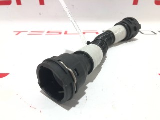 Патрубок системы охлаждения (RIVIAN R1T), ориг. номер PT00084713-B, Rivian R1T 2021-2024