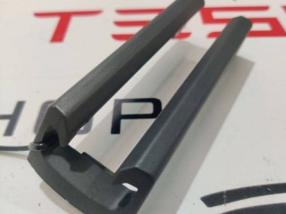 прочая запчасть, ориг. номер 1097490-00-B, 1551555-00-C, Tesla Model Y 2020-2026