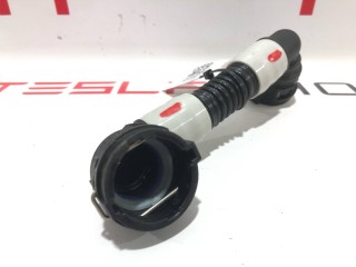 Патрубок системы охлаждения (RIVIAN R1T), ориг. номер PT00017706D, PT00061706, Rivian R1T 2021-2024