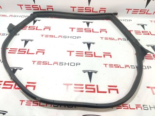 Уплотнитель проема дверного, ориг. номер 156223, Tesla Model 3 2017-2021