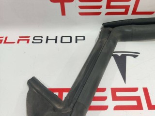 Уплотнитель проема дверного, ориг. номер 156223, Tesla Model 3 2017-2021