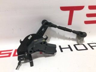 Датчик уровня пневмоподвески, ориг. номер PT00058866, PT00039807, Rivian R1T 2021-2024