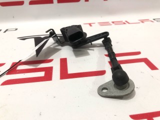 Датчик уровня пневмоподвески, ориг. номер PT00058866, PT00039807, Rivian R1T 2021-2024